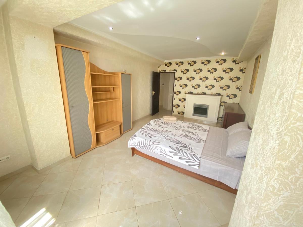 Ultra Central Double Room Appartment In 基希讷乌 外观 照片